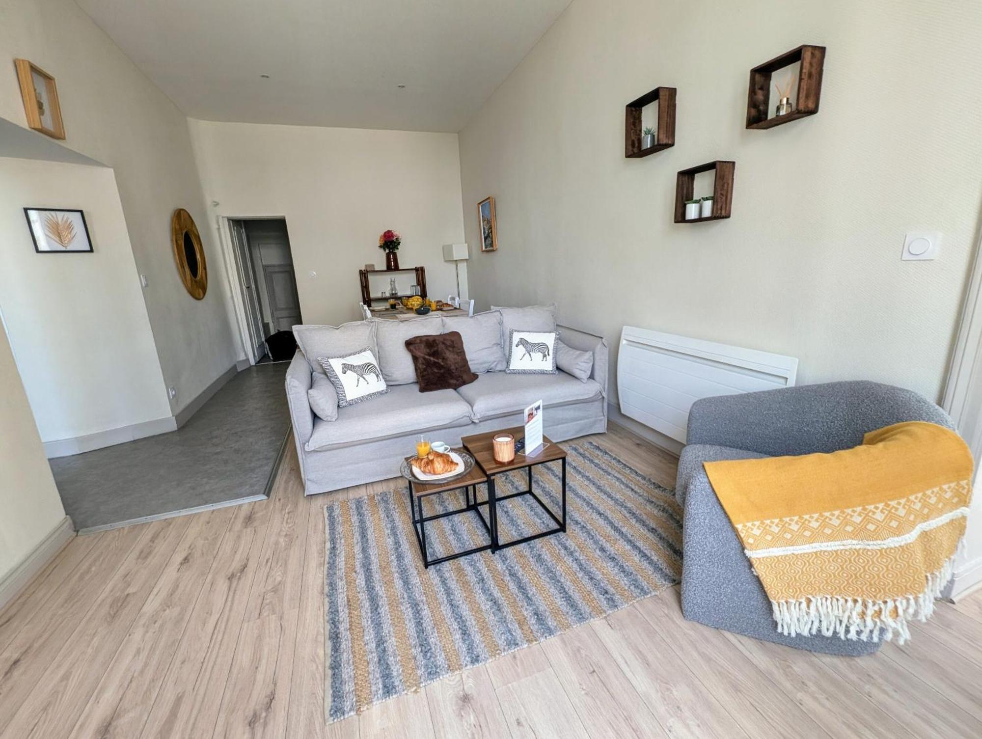Apartamento Hyper Centre Avec Magnifique Vue Angers Exterior foto